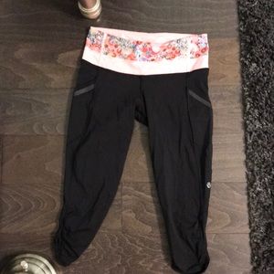 Lululemon cropped leggings size 4